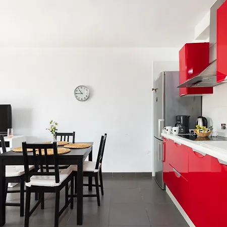 Dialez Holidays - Santiago Апартаменты