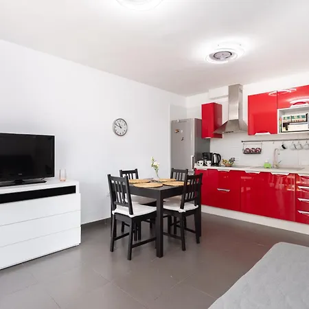 Dialez Holidays - Santiago Apartmán *