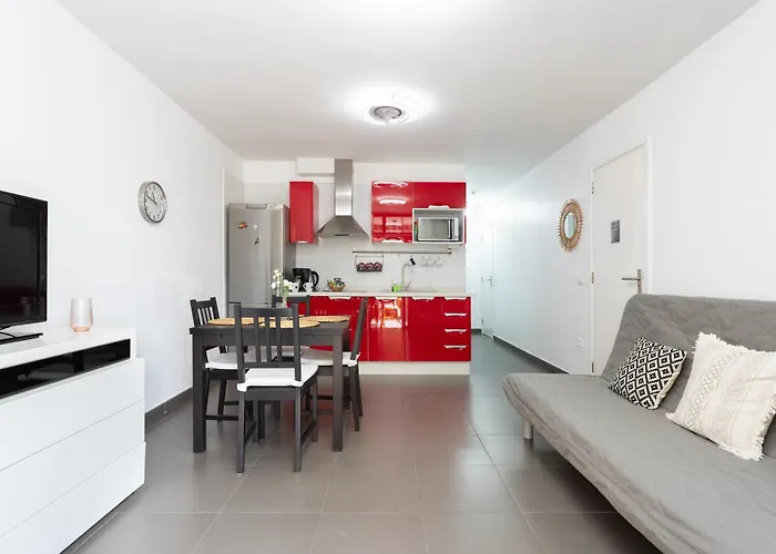 Dialez Holidays - Santiago *